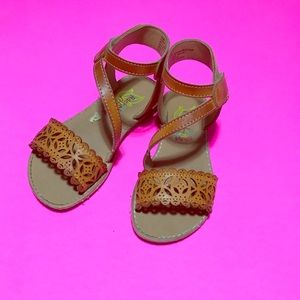 Lil girl sandals